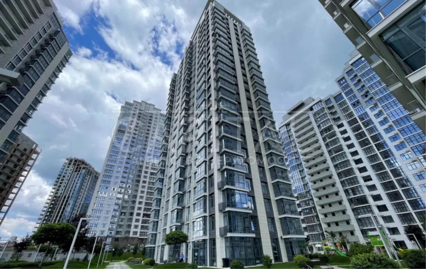 Продажа 1 комн. квартира, Драгомирова, ID: A1109
