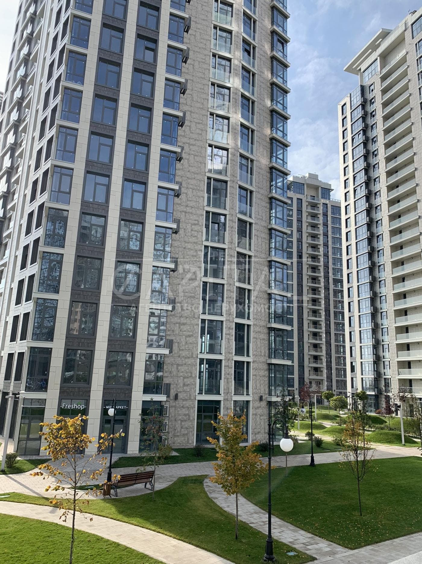 Продажа 4 комн. квартира, Драгомирова, ID: 315917346444