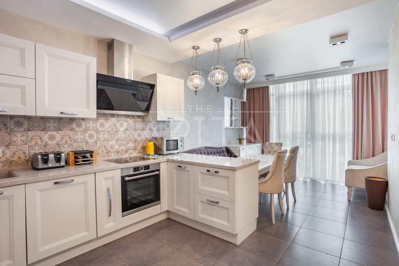 Продаж 4 кімн. квартира, Андрія Верхогляда, ID: A764
